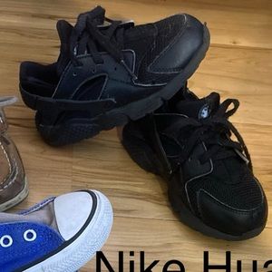 Toddler boy Nike shoes